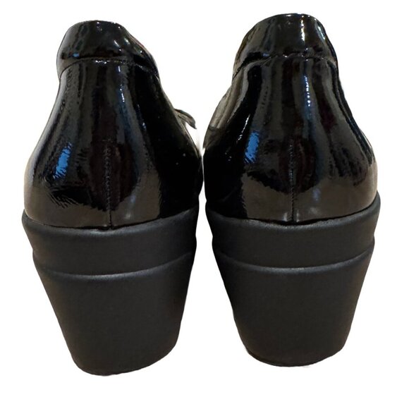 NWOT Black Naturalizer Sam Slip-On Wedge Shoes Size 9.5 - Picture 3 of 5